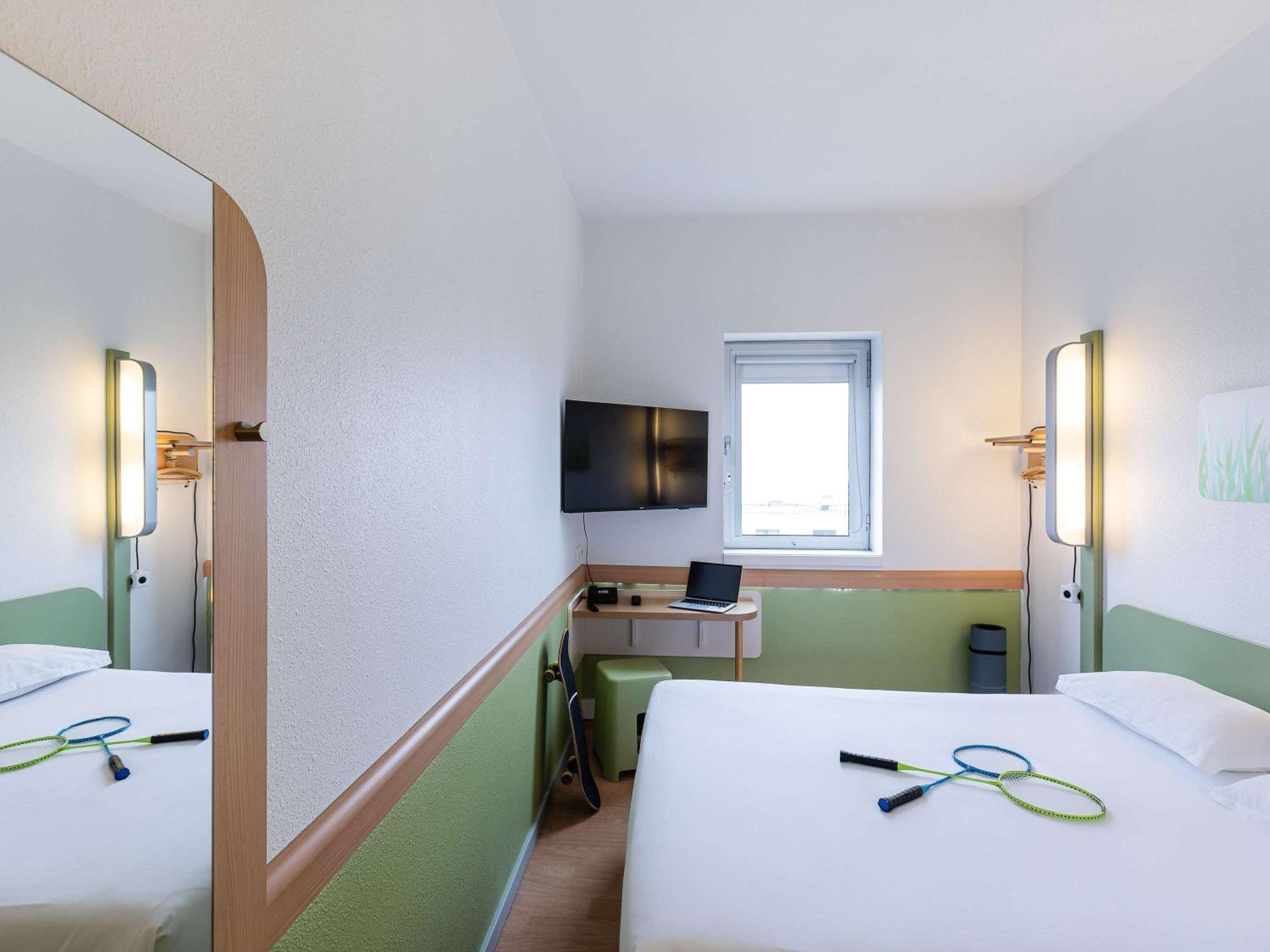 Hotel Ibis Budget Porto Gaia Vila Nova de Gaia Exterior foto