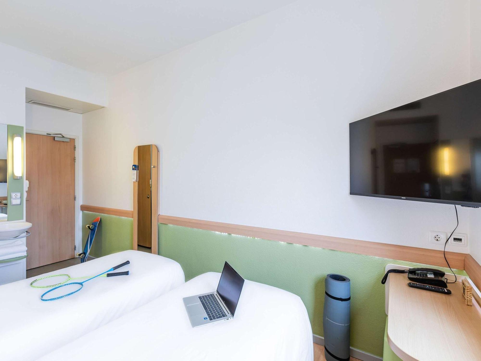 Hotel Ibis Budget Porto Gaia Vila Nova de Gaia Exterior foto