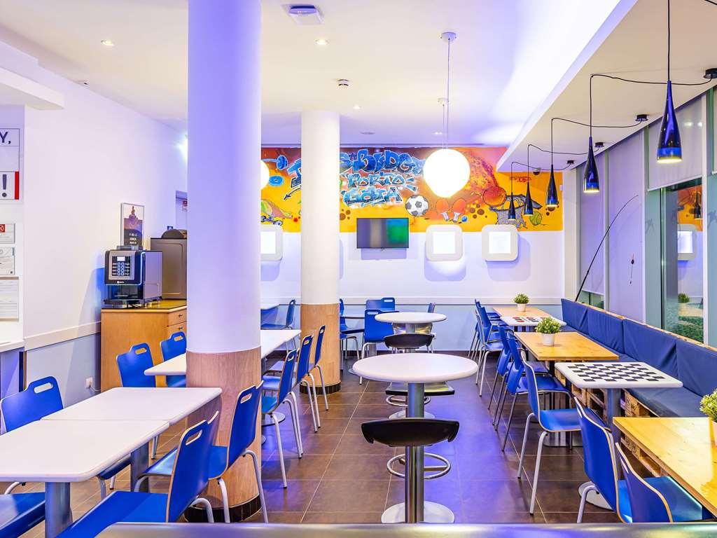 Hotel Ibis Budget Porto Gaia Vila Nova de Gaia Restaurante foto